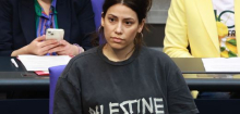 »Palestine«-Shirt: Linken-Abgeordnete Cansın Köktürk widerspricht Julia Klöckner