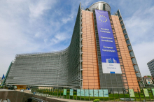 Evropska komisija predlagala delno prekinitev znanstvenega sodelovanja z Izraelom