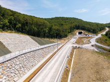 Drugi tir: končana glavna gradbena dela med Črnim Kalom in Koprom