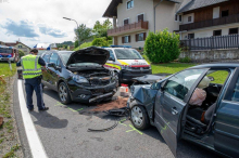 Schwerer Verkehrsunfall in Peesen/ B72: 46-Jährige geriet mit Pkw auf die Gegenfahrbahn und kollidierte mit entgegenkommenden Fahrzeug