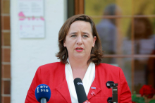Vesna Humar izrazila podporo SAK-u. Ocenjuje, da se odnosi z Avstrijo niso poslabšali.