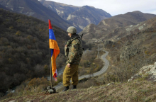 Bela hiša: Armenija in Azerbajdžan bosta v petek podpisala mirovni sporazum