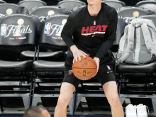 V ZDA sodijo varnostniku ekipe Miami Heat zaradi kraje dresov