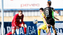 Ob 17.30: Domžale − Olimpija 1:2 (Marin 64.)
