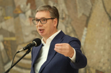 DA LI JE VUČIĆ OVIM NAJAVIO IZBORE? Isplivao snimak poruke koju je predsednik uputio članovima SNS: Evo šta je rekao (VIDEO)