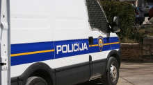 Tukao ženu pred djetetom, doma držao jugoslavensku protupješačku minu i bombe