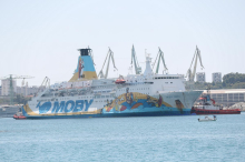 Italijanska ladja z več sto tonami azbestnih plošč mora zapustiti Hrvaško