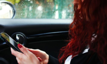 Kraj mučninama u vožnji: Jeste li znali za ove korisne opcije na iPhoneu