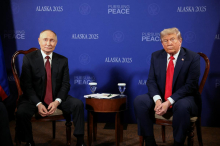 Donald Trump prisrčno sprejel Vladimirja Putina. Zdaj potekajo pogovori.
