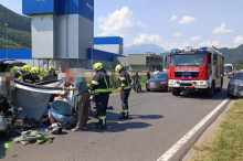 B 113 Madstein: Überholmanöver missglückt: Motorradlenker kollidierte mit Pkw 