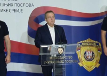 NEĆE SE TOLERISATI KRŠENJE ZAKONA! Dačić: U protekla 4 dana povređeno skoro 130 policajaca! Svi koji šire lažne vesti o navodno preminulom dečaku biće uhapšeni