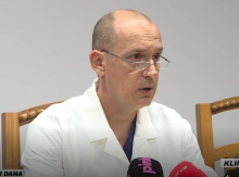 VUČIĆ ME JE ZVAO 50 PUTA ZBOG DEČAKA IZ VALJEVA! Zlatibor Lončar se obratio javnosti zbog dezinformacija - Rekao sam da ne mogu da nađem nešto što NE POSTOJI