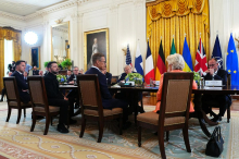 Merz, Macron, Starmer pozdravili napredek v prizadevanjih za konec vojne v Ukrajini