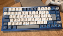 Test tipkovnice Montech MKey PRO – tišina je zlata vredna