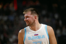 Slovenski košarkarji danes zvečer v Beogradu proti Srbiji