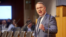 Avstrijski vladni socialist Babler je kot populist Vučić