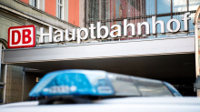 Bahn: Kinder am Gleis - Zug-Abfahrt trennt Familie in München