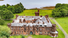 Schottland: Behörde sucht Käufer für Schloss auf einer Insel