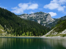 Pohod na Krnsko jezero in za piko na i še na Veliko Babo #video