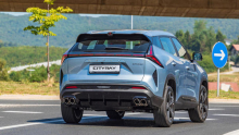 Novi Geelyjev SUV vstopa v prodajno zelo zanimiv del trga