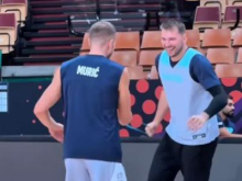 Ni kaj, sproščeni in prisrčni prizori! Dončić dopisal: Butec in butec.
