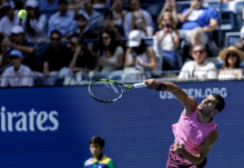 Alcaraz v manj kot dveh urah v deveti polfinale turnirja za grand slam