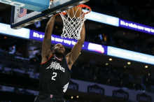 Los Angeles Clippersi naj bi Kawhiju Leonardu plačali tudi pod mizo