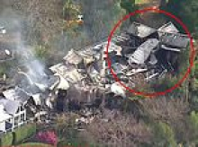 Heartbreak for Aussie brides and grooms as popular wedding venues in NSW and Victoria go up in flames