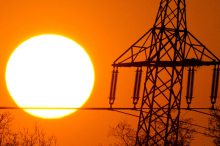 Kaum Details zum Stocker-Plan: Sinken so die Stromkosten? Heikler Eingriff in die Energienetze geplant