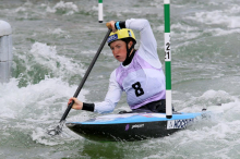 Od Slovencev v finalu le Eva Alina Hočevar