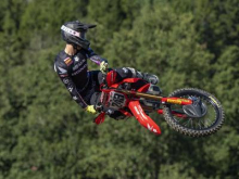 Dvojec na motorju KTM premočan za Febvra in Gajserja