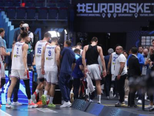 Srbi po bolečem šoku zaviti v molk #video