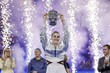 Sabalenka po številnih grenkih porazih ubranila naslov v New Yorku