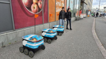 (video) Robotska dostava nakupov v živo