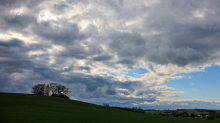 Wetter: Temperatur-Schwankungen und lokale Gewitter