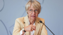 Beamtenrecht: Feller: 16 Jahre krankgeschriebene Lehrerin ein Einzelfall