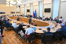 Do predloga zakona o konoplji za omejeno osebno uporabo kritični tako sindikati kot delodajalci