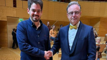 Belgijski premier odpotoval na koncert izraelskega dirigenta, ki so mu preklicali vabilo v Gent
