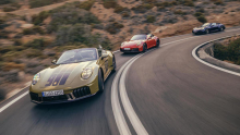 Porscheja 911 carrera T in spirit 70 – večna klasika v objemu divje Krete