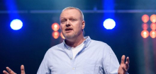 Stefan Raab und seine Penis-Show: Jugendschützer prüfen Sendung