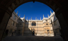 Oxford prvi u Velikoj Britaniji svim studentima nudi ChatGPT Edu