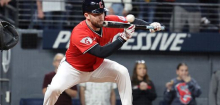 MLB: David Fry (Cleveland Guardians) bekommt 159-km/h-Ball ins Gesicht und muss ins Krankenhaus