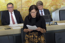 Sara Schaar: Entschuldigung bei Kinderdorf-Opfern unter Tränen