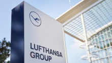 Crisi Lufthansa. La stampa tedesca: taglierà molti posti tra amministrativi. La Borsa festeggia