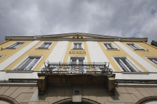 Dienstanweisung: Kein Stern oder Doppelpunkt: Stadt Bruck schafft Gendern ab
