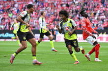 Deutsche Bundesliga: Dortmund gewinnt gegen Mainz - Christoph Baumgartner verschießt Elfmeter
