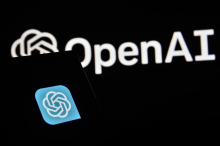 OpenAI pokazal, kje umetna inteligenca že prehiteva človeške strokovnjake