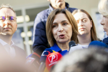 Na volitvah v Moldaviji vladajoča Stranka akcije in solidarnosti osvojila večino glasov