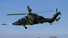 Bundeswehr: Bundeswehr übt Nachtflüge mit Kampfhubschraubern