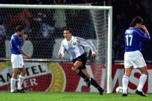 Sturm-Duell vor 25 Jahren: Als Sergei Juran gegen die Glasgow Rangers traf: „Dieses Tor bleibt ewig in Erinnerung“